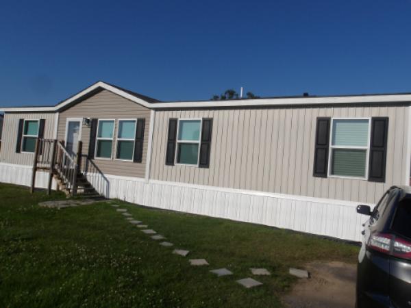 Photo 1 of 2 of home located at 3205 Leno St Vacherie, LA 70090
