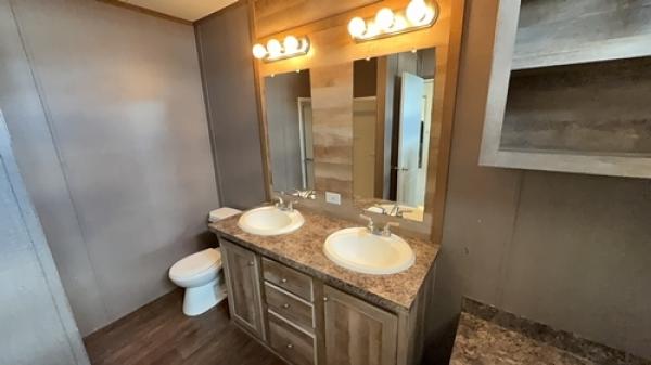 2016 ANNIVERSARY 31ANN16763AH16 Mobile Home For Sale