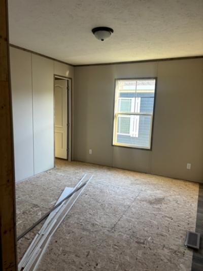Photo 4 of 10 of home located at 5135 Flemingsburg Rd Morehead, KY 40351