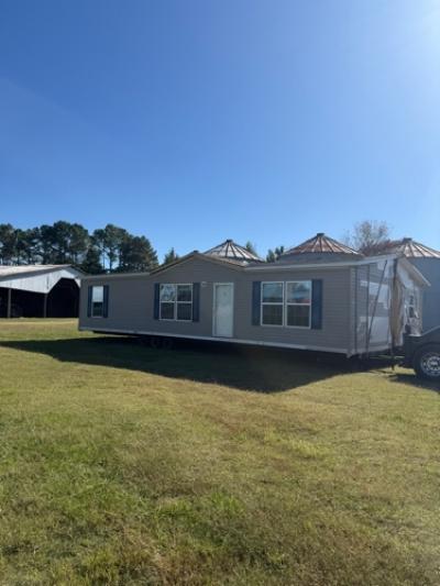 Mobile Home at 4702 Rj Welch Rd Friendship, TN 38034