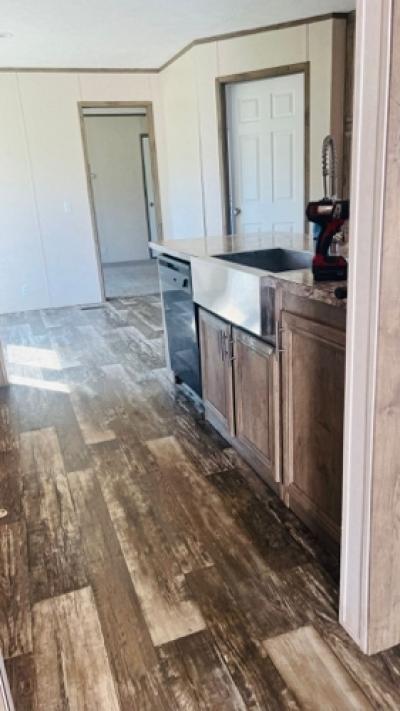 Photo 5 of 26 of home located at 419 NW 2nd St Reserve, LA 70084