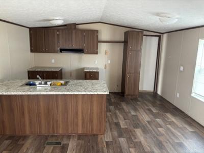 Photo 3 of 14 of home located at 630 Brothers Rd Trlr 37 Lafayette, LA 70507