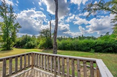 Photo 4 of 20 of home located at 104 Oak Bend Trl Marshall, TX 75672