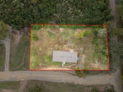 Photo 5 of 20 of home located at 104 Oak Bend Trl Marshall, TX 75672