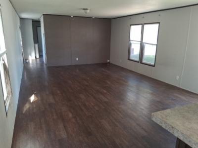 Photo 5 of 11 of home located at 327 Fairgrounds Rd Natchitoches, LA 71457