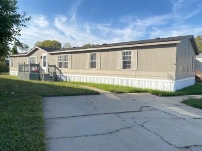 Mobile Home at 240 White St Lot 240 Edwardsville, KS 66111