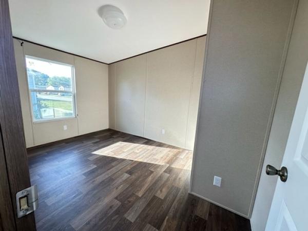 2023 MARVEL 4 Manufactured Home