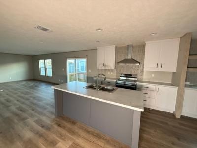 Photo 4 of 15 of home located at 9978 Zebra Wood Ln Conroe, TX 77385