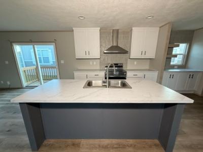 Photo 5 of 15 of home located at 9978 Zebra Wood Ln Conroe, TX 77385