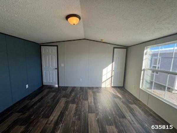 2017 RIVERBIRCH Mobile Home For Sale