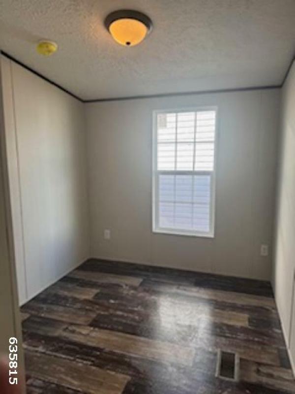 2017 RIVERBIRCH Mobile Home For Sale