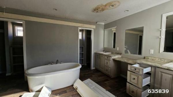 2018 SOUTHERN ESTATES Mobile Home For Sale
