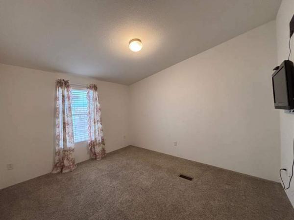 2004 Palm Harbor Manufactured Home