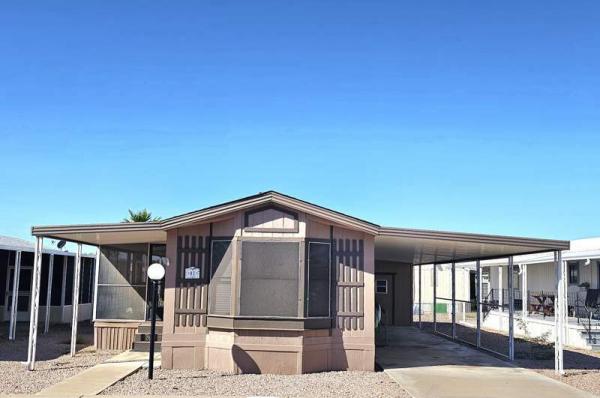 Photo 1 of 2 of home located at 652 S Ellsworth Rd. Lot #092 Mesa, AZ 85208