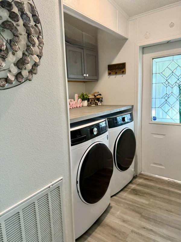 1999 Homes of Merit Mobile Home