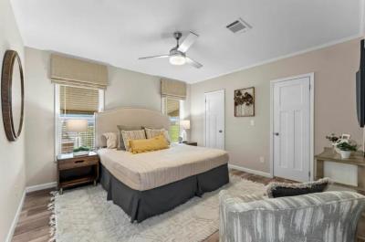 Photo 2 of 15 of home located at 1601 East Slaughter Lane 075 Austin, TX 78747