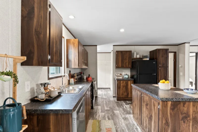 Photo 3 of 16 of home located at 1601 East Slaughter Lane 511 Austin, TX 78747