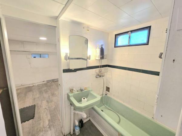 1956 VAGA HS Manufactured Home