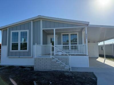 Photo 5 of 20 of home located at 4208 Queens Way Ellenton, FL 34222