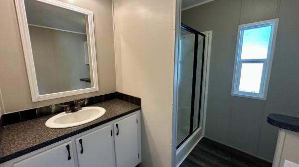 2015 Clayton Homes Inc Mobile Home For Sale