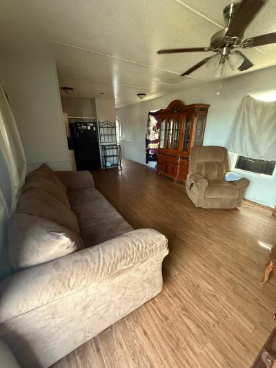 Mobile Home at 14311 Skyfrost Dr Lot #142 Dallas, TX 75253