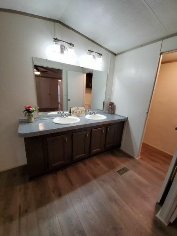 1994 Clayton Homes Inc Mobile Home For Sale