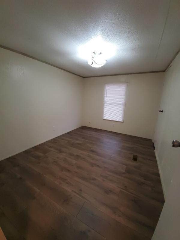 1994 Clayton Homes Inc Mobile Home For Sale