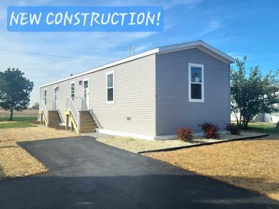 Mobile Home at 8 Drake Lane Beecher, IL 60401