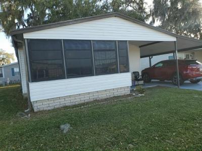 Photo 2 of 20 of home located at 6062 Spring Lake Cir Zephyrhills, FL 33540