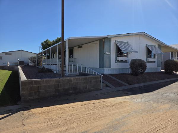 1985 Cavco CAVAZD850475UX Mobile Home