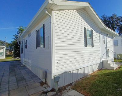 Photo 4 of 14 of home located at 37647 Chancey Road Zephyrhills, FL 33541