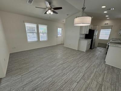 Photo 4 of 20 of home located at 8700 E. University Dr. # 0732 Mesa, AZ 85207