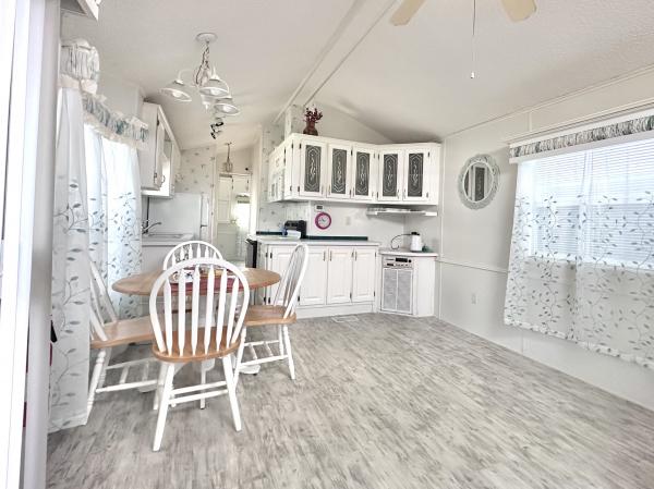 1998 Other CEIFL03169B0006WB Mobile Home