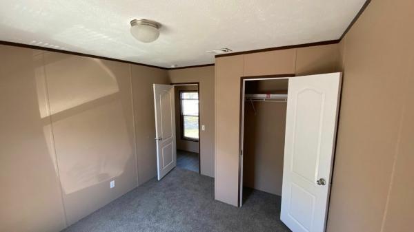 2015 Clayton Homes Inc Mobile Home For Sale