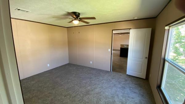 2015 Clayton Homes Inc Mobile Home For Sale