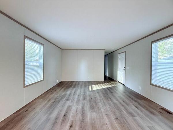 2025 Clayton-Wakarusa Mobile Home