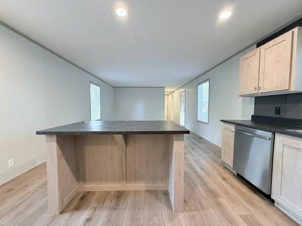 2025 Clayton-Wakarusa Mobile Home