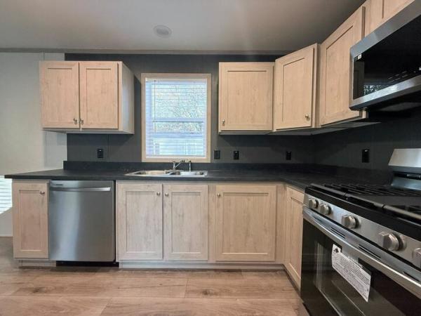 2025 Clayton-Wakarusa Mobile Home