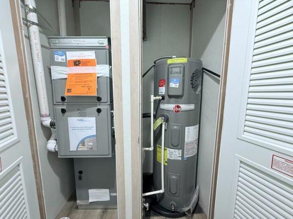 2025 Clayton-Wakarusa Mobile Home