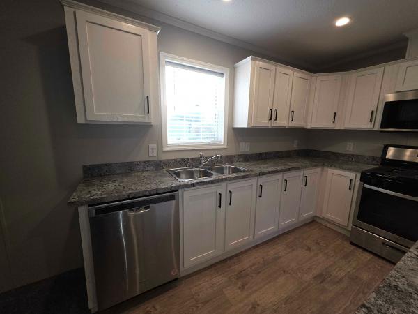 2021 Champion - Topeka Mobile Home