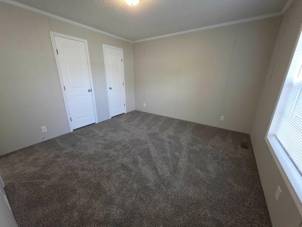 2021 Champion - Topeka Mobile Home