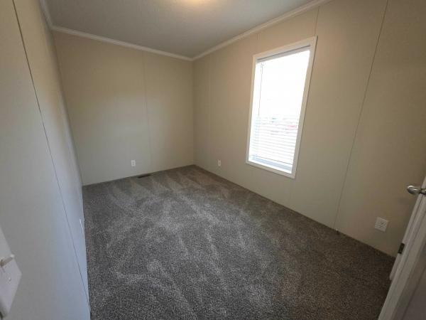 2021 Champion - Topeka Mobile Home