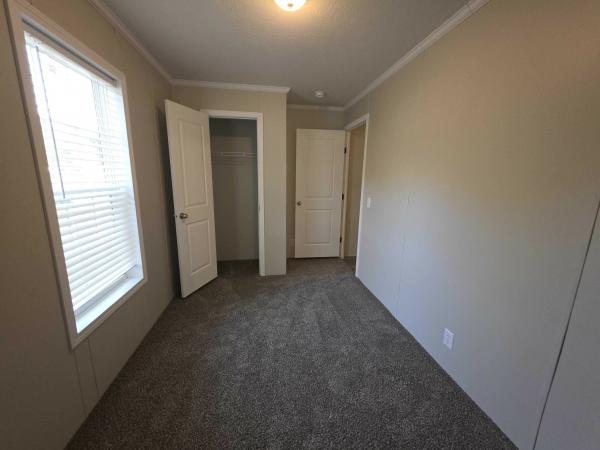 2021 Champion - Topeka Mobile Home