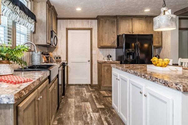 Photo 1 of 2 of home located at 113 Todd Carter Rd. Columbia, TN 38401