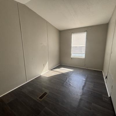 Photo 5 of 51 of home located at 131 Braleigh Lane Thomasville, GA 31792