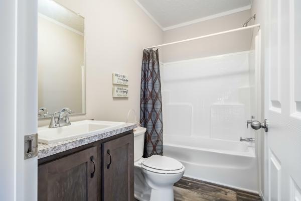 Photo 1 of 2 of home located at 326 Fairfax Street Erie, MI 48133