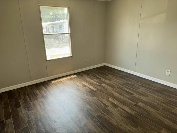 2005 FTWD Unknown  Home