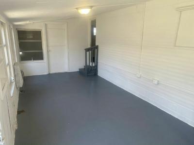 Photo 3 of 8 of home located at 4 Circle Dr Mount Dora, FL 32757