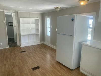 Photo 5 of 7 of home located at 6 Circle Dr Mount Dora, FL 32757