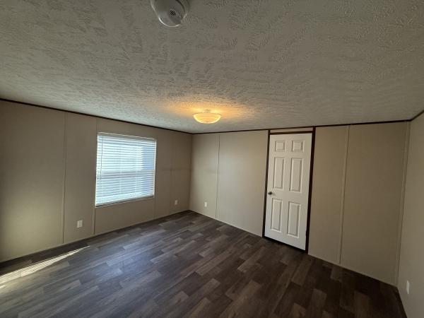 2022 97TRS14663AH22S  Home